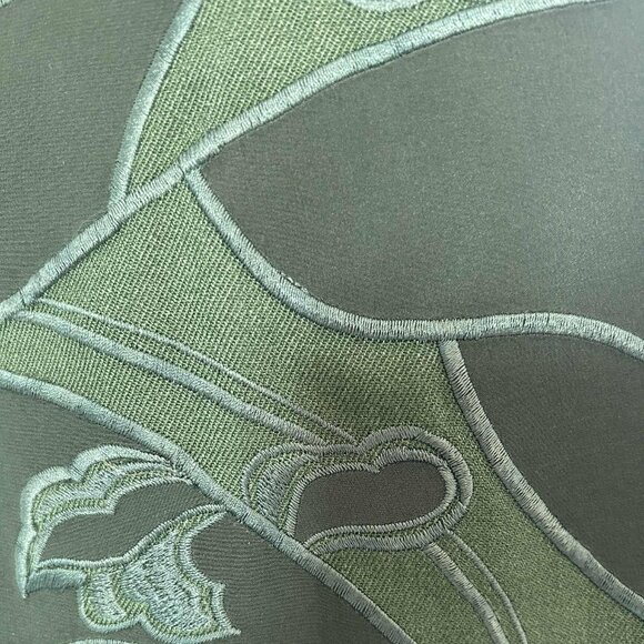 Lim Ying Ying Emerald Silk Embroidered Midi Skirt With Lining & Back Slit – US M - Picture 8 of 10